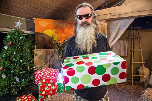 Duck Dynasty Christmas special: Phil Robertson takes Miss Kay and