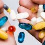 Vitamins and dietary supplements may increase early death risk in 50+ women.