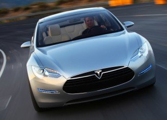 Faster Tesla Model S goes from a standstill to 60 miles (96.56 km) in 4.5 seconds.