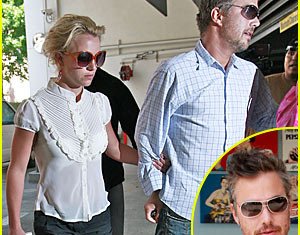 Hollywood agent Jason Trawick is understood to have asked for Britney Spears’ hand in marriage yesterday on his 40th birthday