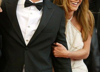 It has been claimed that Jennifer Aniston was advised to get a “sperm donation” from Brad Pitt after they broke up in 2005