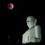 Total lunar eclipse 2011: the last chance to see an “impossible” red moon phenomen