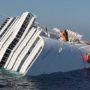 Costa Concordia: crew urged passengers to go to their cabins after the ship had begun taking water