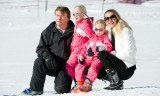 Dutch Prince Johan Friso is in a critical condition after being hit by an avalanche while on a skiing holiday in Lech, western Austria