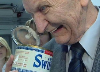 Hans Feldmeier, a German pensioner who received a tin of American lard 64 years ago in an aid package, has only just tasted it, after discovering that it is still edible