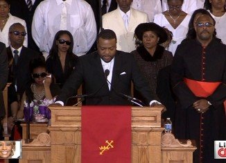 Pastor Joe Carter took to the alter to read some scripture and start the celebration of Whitney Houston's life