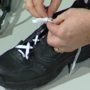 How to tie your shoelaces in a correct way
