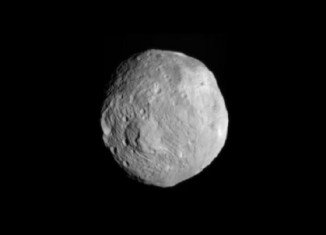 Data from a NASA’s Dawn spacecraft revealed that the giant asteroid Vesta possesses many features usually associated with rocky planets like Earth