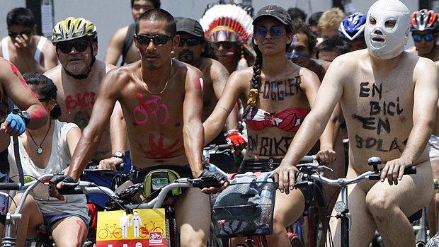 Hundreds of nude cyclists took to the streets of Peru's capital, Lima, to raise awareness over safety conditions on the city's roads