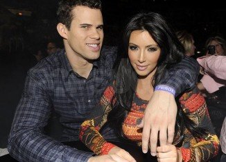 Kris Humphries is seeking $7 million from his estranged wife Kim Kardashian to avoid a public divorce trial