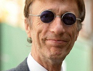 Bee Gees star Robin Gibb is lying in a coma and doctors fear he only has days to live