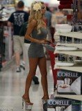 Courtney Stodden stepped out in racy attire yesterday to stock up on kitchen essential