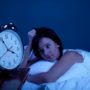 Less than five and a half hours of sleep a night makes you to gain more weight