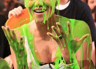 Halle Berry was the first star to fall victim of the awful green goo at the 2012 Nickelodeon Kids' Choice Awards in Los Angeles