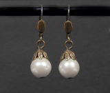 Pearl drop earrings worn by Whitney Houston in The Bodyguard were sold for $2,812 at The Hollywood Legends sale on Saturday