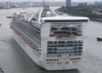 Princess Cruises says it deeply regrets that Star Princess ship failed to stop to help a fishing boat adrift in the Pacific Ocean