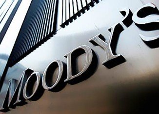 Credit ratings agency Moody's has decided to downgrade 15 global banks and financial institutions