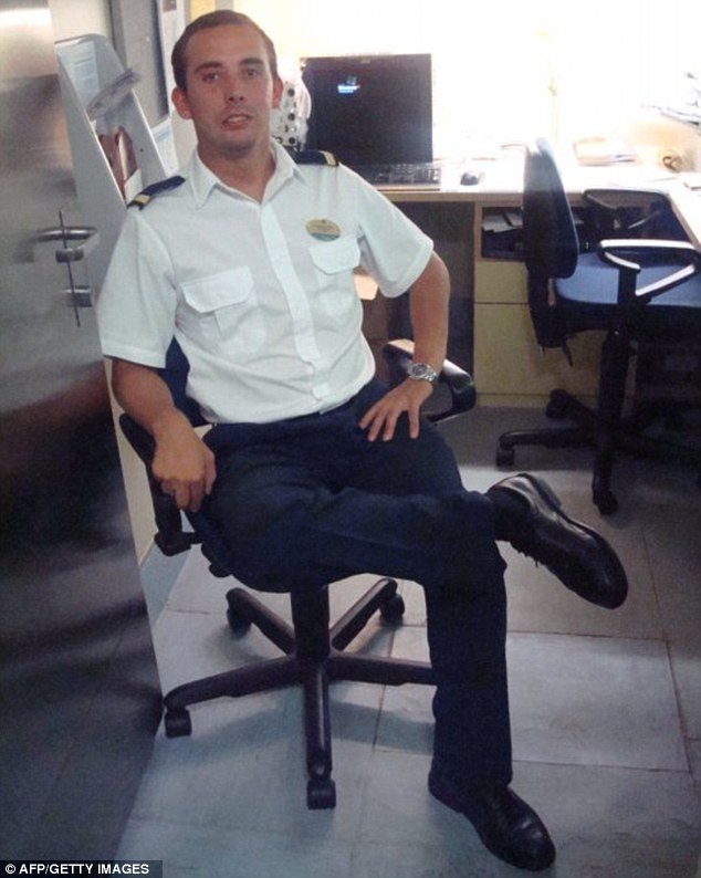 Fabian Zanzi, a sailor who accused John Travolta of sexual harassment, is now suing the star for assault