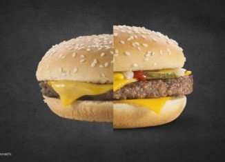 McDonald’s has created a short video to show customers how they prepare their tasty meals for an advertising photo shoot