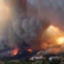 Colorado Springs wildfire: more than 32,000 evacuated as Waldo Canyon under threat