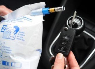 A new law has come into force in France making it compulsory for drivers to carry a breathalyzer kit in their vehicles or risk an on-the-spot fine