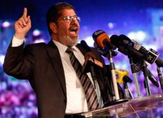 Egypt' Supreme Court has overturned a decree by President Mohammed Mursi to recall parliament