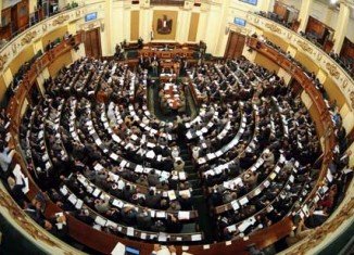 Egyptian parliament has briefly convened, despite the ruling military council ordering it to be dissolved