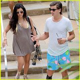 Kourtney Kardashian and her fiancé Scott Disick welcomed a little girl into the world yesterday morning in Los Angeles