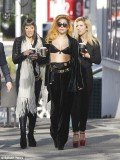 Lady Gaga walked out of her hotel in Melbourne to say goodbye to fans