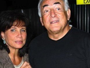 Anne Sinclair, wife of former IMF chief Dominique Strauss-Kahn, has indirectly confirmed that they have separated, after he was embroiled in a sex scandal