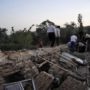Iran earthquakes death toll rises to at least 250 as search goes on