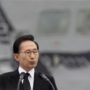 South Korean President Lee Myung-bak stirs up islands dispute