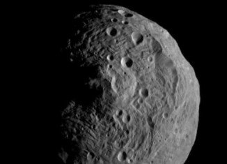 Dawn satellite has left the giant Asteroid Vesta after 13 months of study