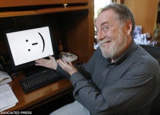 The emoticons were born on the 19th of September 1982, when Professor Scott Fahlman of Carnegie Mellon University in Pittsburgh sent an email with a sideways smiley face