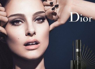 Christian Dior mascara ad starring Natalie Portman has been banned for misleading women into thinking it would give them lusher lashes