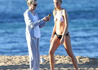 Kim Basinger and Ireland Baldwin enjoyed a spot of mother-daughter bonding while on a sun-soaked holiday in Maui