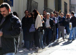 Latest official figures show that unemployment in Greece hit a record 25.1 percent in July