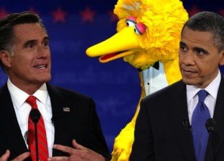 The creators of Big Bird have called on the Obama campaign to withdraw a new advertisement that uses the character in an attack on rival Mitt Romney