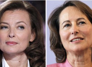 Valerie Trierweiler has admitted she made a mistake sending tweets aimed against Segolene Royal