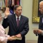 How Paula Broadwell ruined David Petraeus career, the man who could have been the next US president
