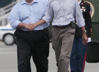 Republican party bosses suspect Chris Christie's momentary embrace of Barack Obama during the President's tour of devastated New Jersey this week was a deliberate snub to Mitt Romney
