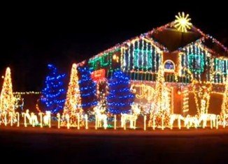Cadger Dubstep Christmas Lights House 2012