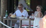 Ellen DeGeneres enjoyed a beer while Portia de Rossi sipped a glass of wine over their meal