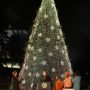 National Christmas Tree Lighting 2012: Barack Obama joined by his family to the annual tree-lighting ceremony