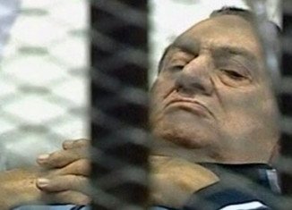 A court in Egypt has ordered a retrial for ex-President Hosni Mubarak after accepting an appeal against his life sentence over the deaths of protesters