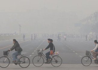 Air pollution in the Chinese capital Beijing has reached levels judged as hazardous to human health