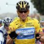 Lance Armstrong apologizes to Livestrong Foundation staff