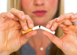Researchers have found that smokers who successfully quit feel less anxious afterwards, despite the belief that smoking relieves stress