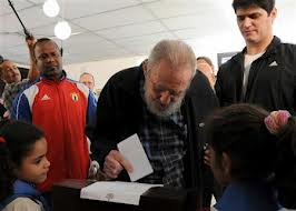 Former Cuban leader Fidel Castro has voted in country's parliamentary elections, the first time the frail ex-leader has been seen in public for several months
