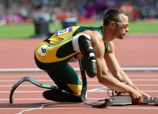 Oscar Pistorius tweeted how he went into “full combat recon mode” after mistaking his washing machine for an intruder, less than three months before his girlfriend Reeva Steenkamp was shot dead in the middle of the night